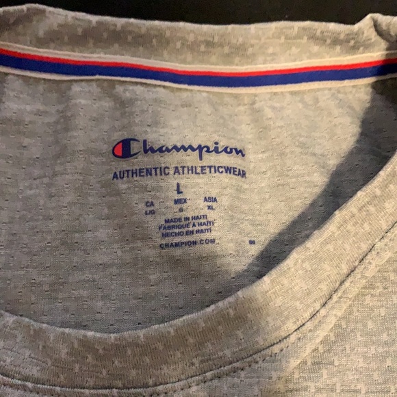 Men’s champion mesh long sleeve - Picture 2 of 3
